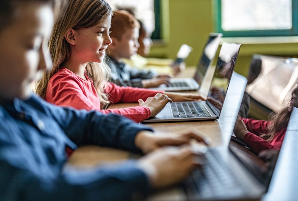 collaboration_schule_digital_systema-datentechnik